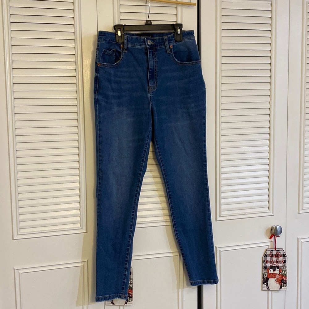 Medium Wash Aeropostale Jeggings